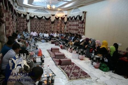 المحافظ الزبيدي يلتقي نشطاء وشباب العاصمة عدن