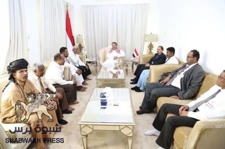 مواطنون بوادي حضرموت : الذين التقوا رئيس الوزراء لا يمثلوننا