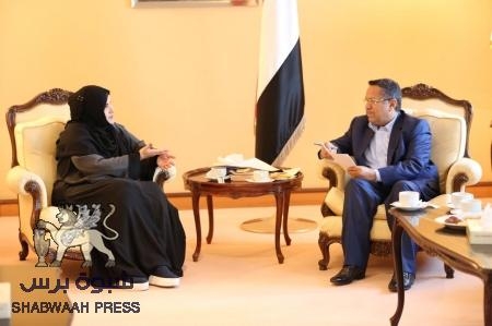 رئيس الوزراء بن دغر يثمن الجهود التي تبذلها الامارات الداعمة لليمن