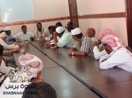 مشبق يؤكد من خلال المساجد على قرار منع إطلاق النار بالمعلا