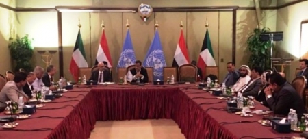 وفد الشرعية يعود إلى الكويت لإنهاء المشاورات