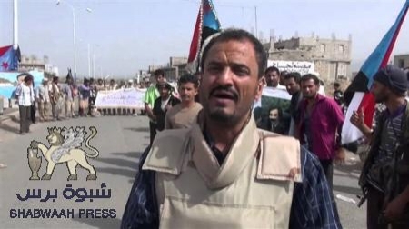 مدير شرطة عدن : لن نسمح باي تجاوزات بحق المواطنين والجزاء مضاعف لمن يرتكبها بالزي الرسمي