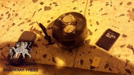 تفكيك لغم مزود بمادة الـ تي أن تي بجوار مصنع الإسفنج