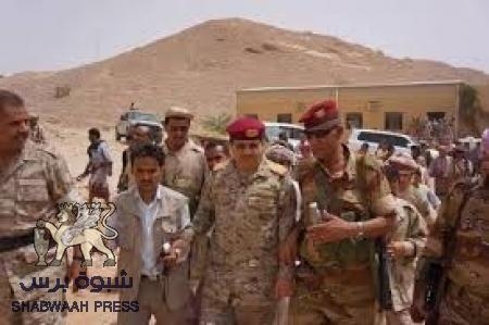عساكر الجيش اليمني يسرقون المسافرين المغادرين للمملكة‘‘20‘‘ ريال سعودي مقابل عدم التفتيش
