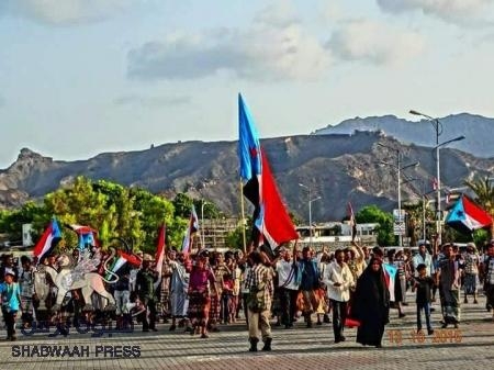 دعوة الزبيدي فرصة ﻻيجب تفويتها..