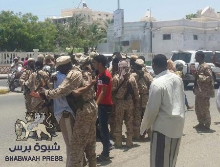 النخبة الحضرمية والجيش الوطني يمشطون شرق وغرب حضرموت برا وبحرا