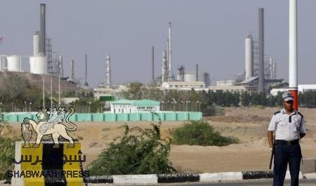 رئيس سابق للمنطقة الحرة : المواطنين لا يعلمون ان الميناء والمطار والمصافي والجامعة والنفط خارج سيطرة الزبيدي