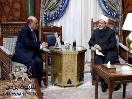 السفير رياض العكبري في لقائه بالدكتور الطيب: دور الأزهر محوري في تجديد الخطاب الديني وإصلاح المناهج التعليمية