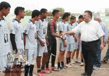 باشراحيل : عدن عاصمة السرق والشرعية الفاسدة والمعدمون بلا رواتب