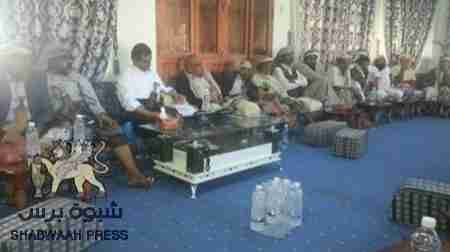 محافظ شبوة احمد لملس : يشيد بمواقف وتضحيات أبناء قبائل بلحارث وعسيلان في مواجهات المليشيات