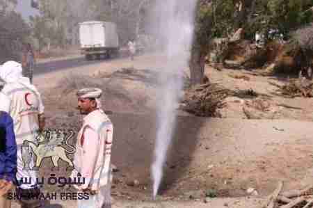 افتتاح مشروع مياه في محافظة أبين بدعم الهلال الأحمر الإماراتي