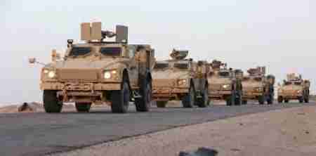 موقع اماراتي يكشف عن وصول قوة عسكرية ضخمة الى ميناء البريقة في مدينة عدن