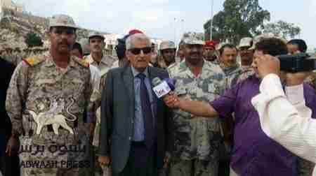 سكرتير وزير الداخلية &lsquo;&lsquo;عرب&lsquo;&lsquo; يهدد الصحف و الإعلاميين