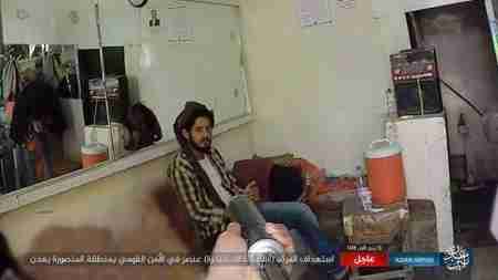 مجند في الحزام الامني ينجو من محاولة اغتيال في المنصورة بعدن