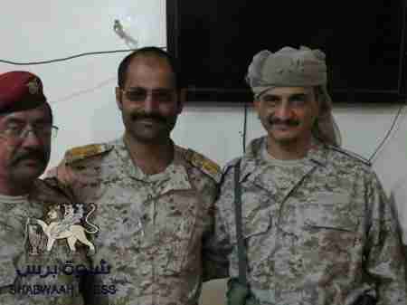 محافظ شبوة يثمن انتصارات الجيش الوطني على صعيد جبهات القتال مع المليشيات في بيحان .