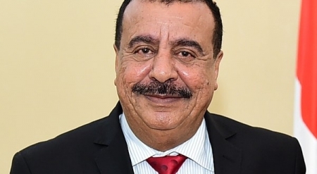 مشائخ واعيان حضرموت يستنكرون حملة التشوية التي يتعرض لها محافظ حضرموت من قبل أطراف محسوبة على الشرعية