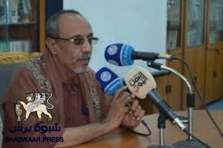 السياسي والاعلامي الكثيري : اللجنة السياسية أنهت الرؤية الخاصة بها لمؤتمر حضرموت الجامع
