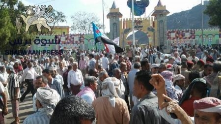 ثورة جديدة : العسكريون الجنوبيون يجددون تظاهراتهم في عدن