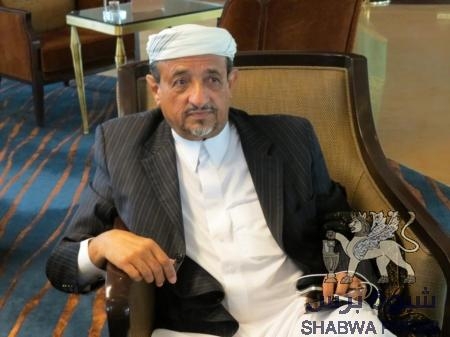 الشيخ صالح بن فريد العولقي يدعو لطرد عناصر القاعدة من بلاد العوالق