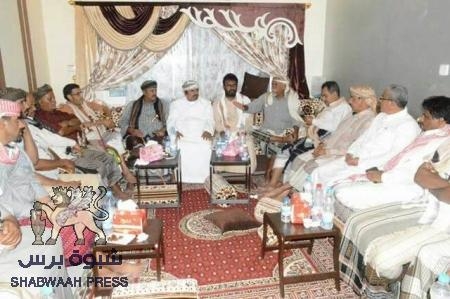 رئيس حلف حضرموت يقيم حفل استقبال لمشايخ من قبيلة آل كثير بدولة الأمارات العربية المتحدة