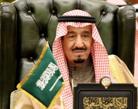 الملك سلمان يؤكد على الحل السلمي للازمة اليمنية