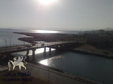 إفشال مخطط لنسف الجسر البحري المحاذي لمشروع ‘‘باجرش السكني‘‘ بالمكلا