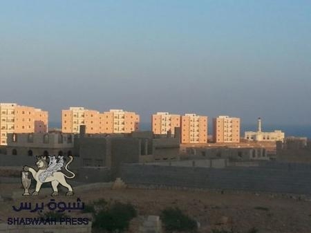 مجموعتان من القاعدة حاولتا التسلل إلى معسكر ‘‘الربوة‘‘ عبر سلسلة الجبال المتصلة بمناطق في ديس المكلا