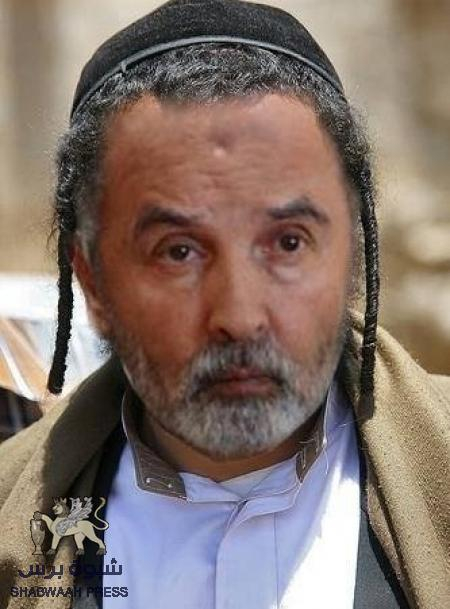 الجلاد ‘‘محمد اليدومي‘‘ من غرفة ‘‘مساج‘‘ بتركيا يصف قادة الجنوب بالعفن في أكياس القمامة