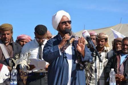 جهود الشيخ باعباد لتوفير الكهرباء .. والإساءة له بدأت بعد اسهامه في تأسيس حلف حضرموت