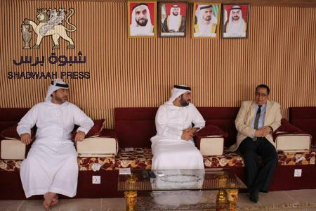 مدير الهلال الأحمر الإماراتي يلتقي محافظ لحج