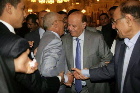 علي محسن يكشف عن مفاوضات خلف الكواليس مع ‘‘صالح‘‘ ويؤكد اليمن تتسع للجميع