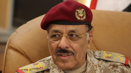علي محسن الأحمر نقل عدد من الدواعش من سورية الى عدن وبتمويل قطري