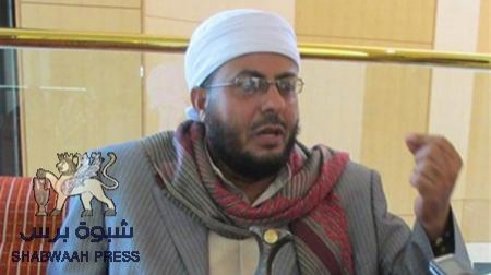 الوزير الواعظ عن الإمانة والفضيلة يمارس (الغل) بالدولار الأمريكي (وثيقة)