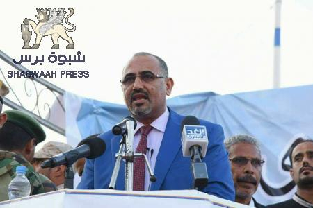 على الرئاسة اليمنية وحكومة بن دغر الإعتذار العلني للقائد عيدروس الزبيدي