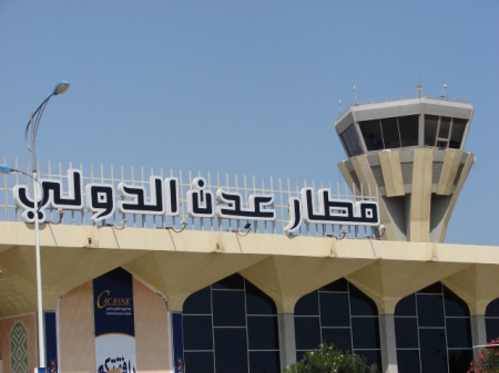 وزير النقل ‘‘الحالمي‘‘ يعلن رفع الحظر عن الرحلات الجوية عن مطاري عدن وسيئون