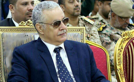 أدلى بشهادته لله ثم للتاريخ .. المحافظ المفلحي يعلن براءة اللواء عيدروس الزُبيدي بطريقةٍ غير مباشرة