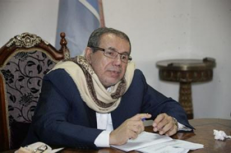 محلل سياسي : بسبب صراع هادي وبن دعر, الأمم المتحدة تعتمد صادق أبوراس رئيسا للمؤتمر في أي مفاوضات