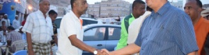 بحاح : الشرعية تتعمد إرتكاب مجزرة كرامة جديدة بعدن