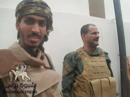 اللواء شلال شائع يصل الى ساحة العروض ويطمئن الجموع المحتشدة فيها