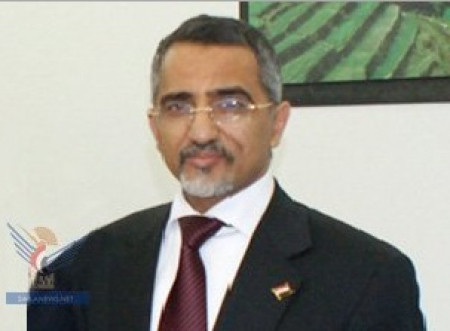 جماعة الحوثي ترحب بقرار هادي تعيين ‘‘زمام الحاشدي‘‘ محافظ للبنك المركزي