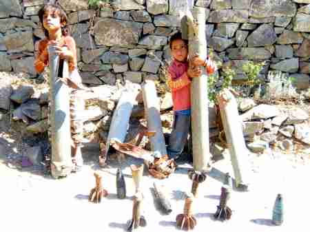 تقدّم وانتصار الساحل يقابلهما جمود وانتظار الصحراء والجبل