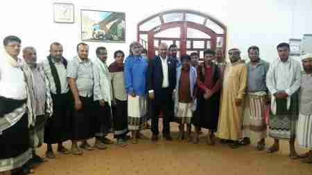 الرئيس الزُبيدي يلتقي بالقيادة المحلية بمحافظة شبوة