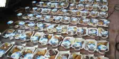 أربطة العلم الشريف بأحور تقدم 10000 وجبة إفطار صائم