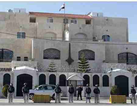 فضيحة دبلوماسية يمنية في الأردن مصبوغة بالدم ومختومة بسكين