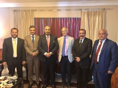 السفير البريطاني خلال زيارته للزبيدي : الجنوب تعرض للتمييز منذ94 ولابد من حل قضيته ونيله حقوقه السياسية