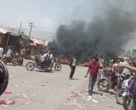 غضب شعبي في الضالع ضد حكومة الازمات