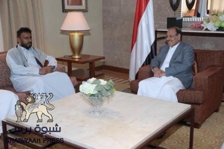 ‘‘بن حبريش‘‘ يصل الرياض للحصول على 100 مليون ريال يمني من الأحمر ثمن التوسع في حضرموت