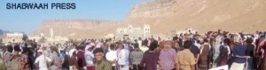 جموع غفيره تشيع جثمان شاعر الثورة الجنوبية طالب باتيس أبوراضي