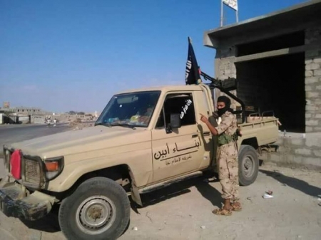 مقتل قياديين بتنظيم القاعدة خلال حملة أمنية بأبين