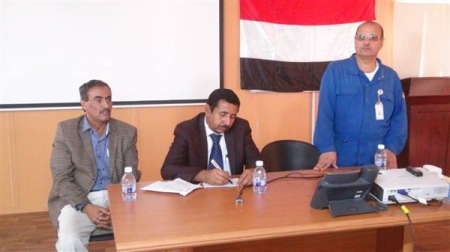 بترول العقلة بشبوه .. لايزال الفساد والنهب ضارب أطنابه والمحافظ لم يكن بعيد مما يجري كونه كان الوكيل الاول